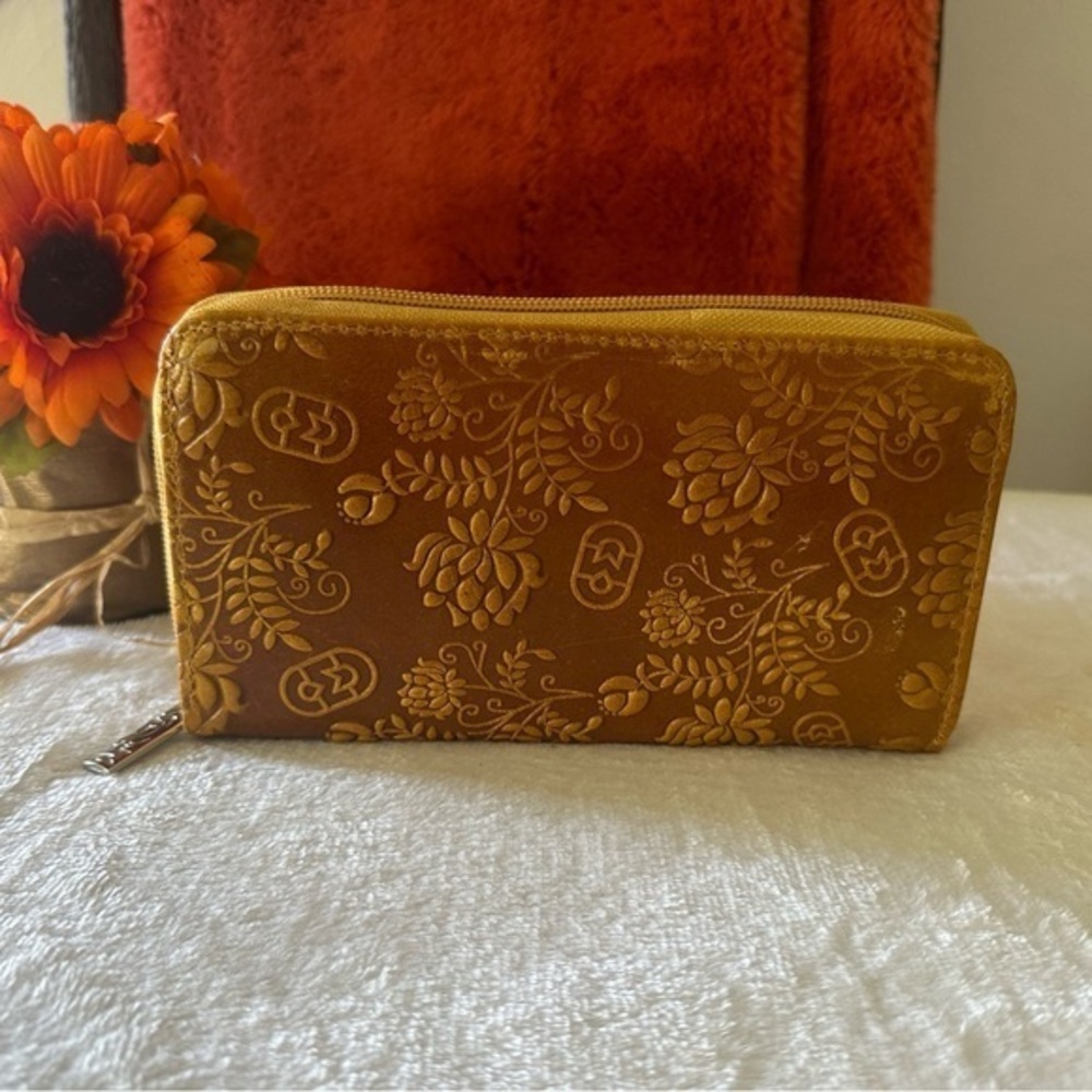 Leather Embossed Wallet